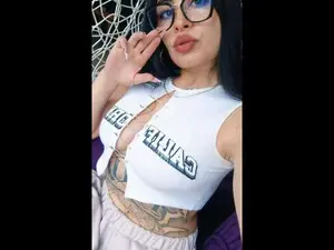 Dakotatto  live sex cam