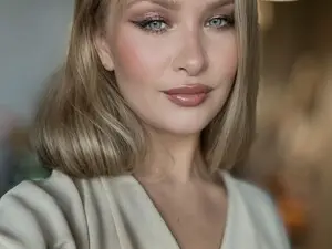 FleurDeLys  live sex cam