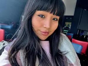 Pocahontas0  live sex cam