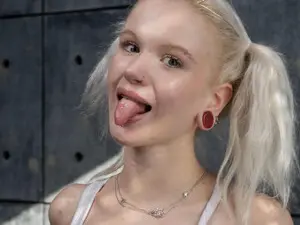 Mia_Liquid  live sex cam