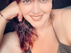 Megan_dreams1  live sex cam