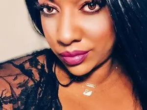 GoddessXandra  live sex cam
