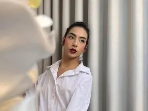 VirginAlicee  live sex cam