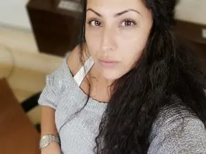 ShyCinderela  live sex cam