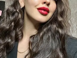 Yummy_Doll_  live sex cam