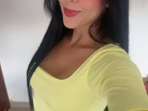 LvSaraa_99  live sex cam