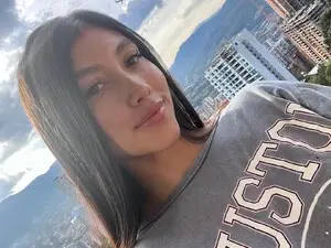 Catbaby18  live sex cam