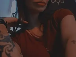 ShowMeKitties  live sex cam