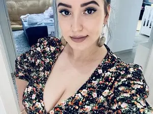 JamieLane  live sex cam