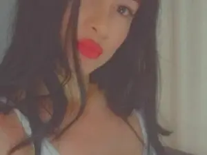 Poppylyn  live sex cam