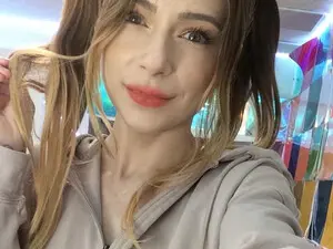 LilLexaFetish  live sex cam