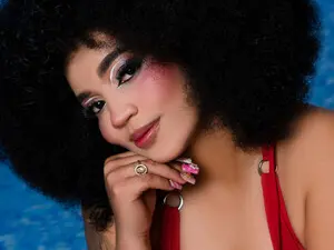 MalaikaBrown  live sex cam
