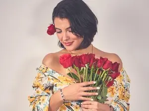 Emmily_z  live sex cam