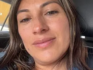 Lunabeya  live sex cam