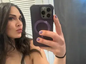 DirtyNursePanties4U  live sex cam