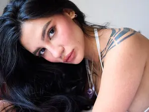 Paula_T  live sex cam
