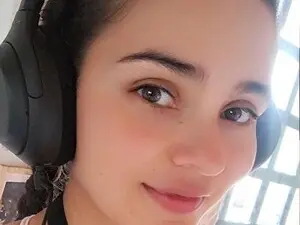 PoisonVine  live sex cam