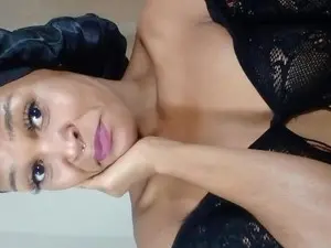 Sultrydollxx  live sex cam