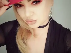 Katrinaa_  live sex cam