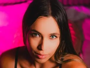 Lizza_robert  live sex cam