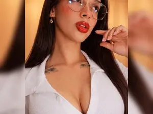 Alicia__kiss  live sex cam