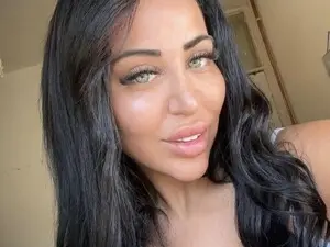 Swe3t_fe3t  live sex cam