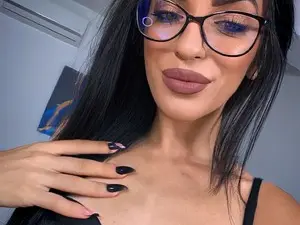 SelenaEden  live sex cam