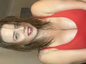 ElizabethA  live sex cam