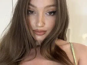 Mia_katerina  live sex cam