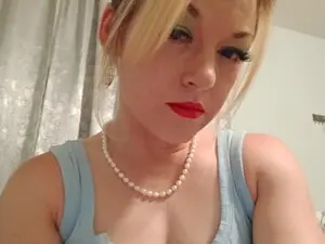 Goldiegold1  live sex cam