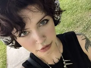 CuddleFoxy  live sex cam