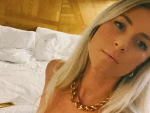 DailyTease  live sex cam