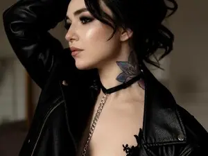 AllieStark  live sex cam