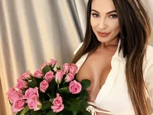 Anyaa_  live sex cam