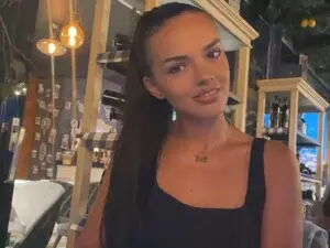 CarolinaPetra  live sex cam
