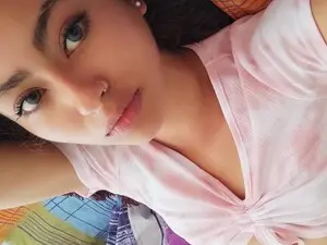 Helenna  live sex cam