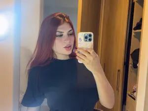 Elyliones  live sex cam