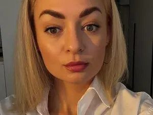 NessaVix  live sex cam