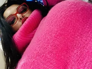 Vivienne  live sex cam