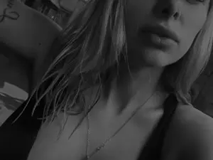 YourPupsik  live sex cam