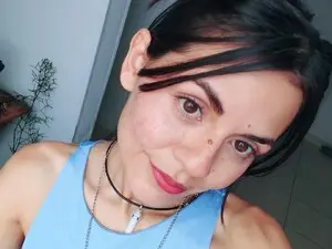 Callmebluee  live sex cam