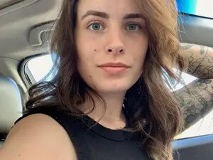 LillianQuinn  live sex cam