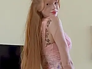 AuroraBlossom  live sex cam