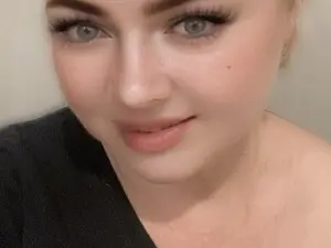 Paradise_Eva  live sex cam