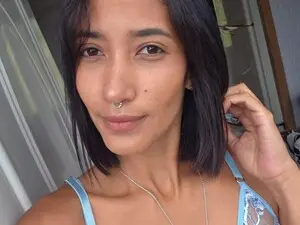 Miacrazysweet  live sex cam