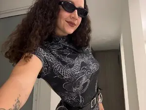 This_is_Karla  live sex cam