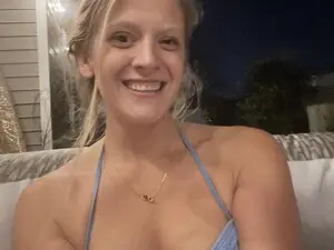 ExieMagnolia  live sex cam