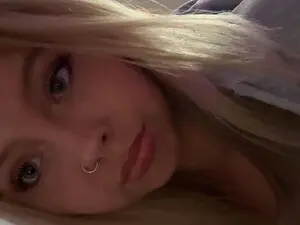 Pr1ncessbelle  live sex cam