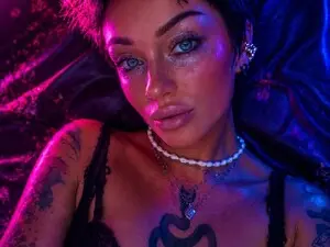 LessaHost  live sex cam