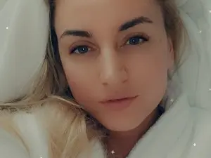 PeacefulSky  live sex cam